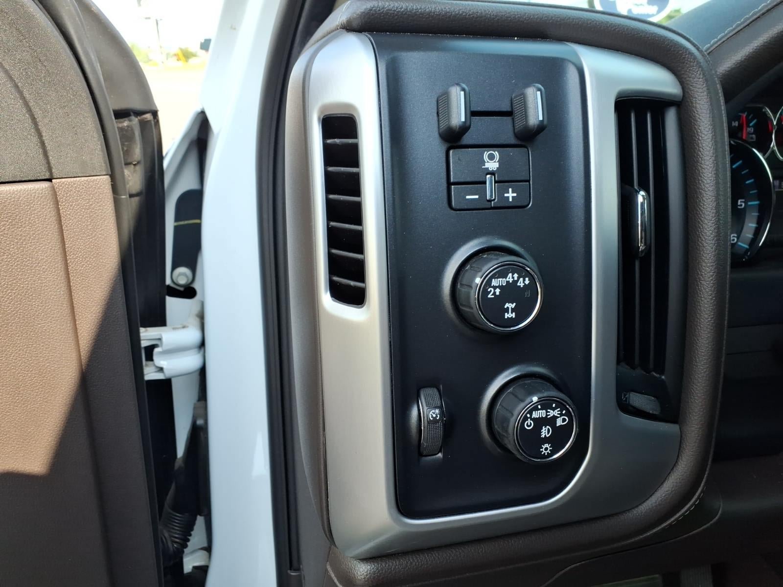Certified 2018 GMC Sierra 1500 SLE w/ SLE Value Package AWD/4WD image 9