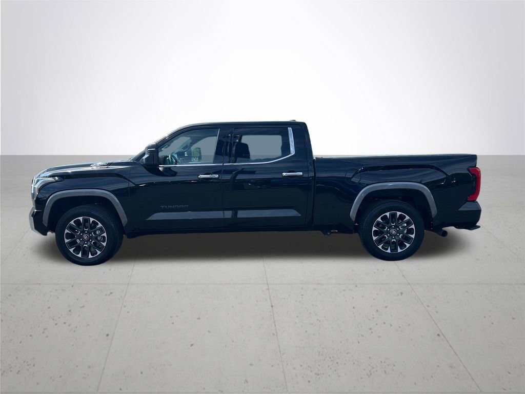 Used 2025 Toyota Tundra Limited AWD/4WD image 10