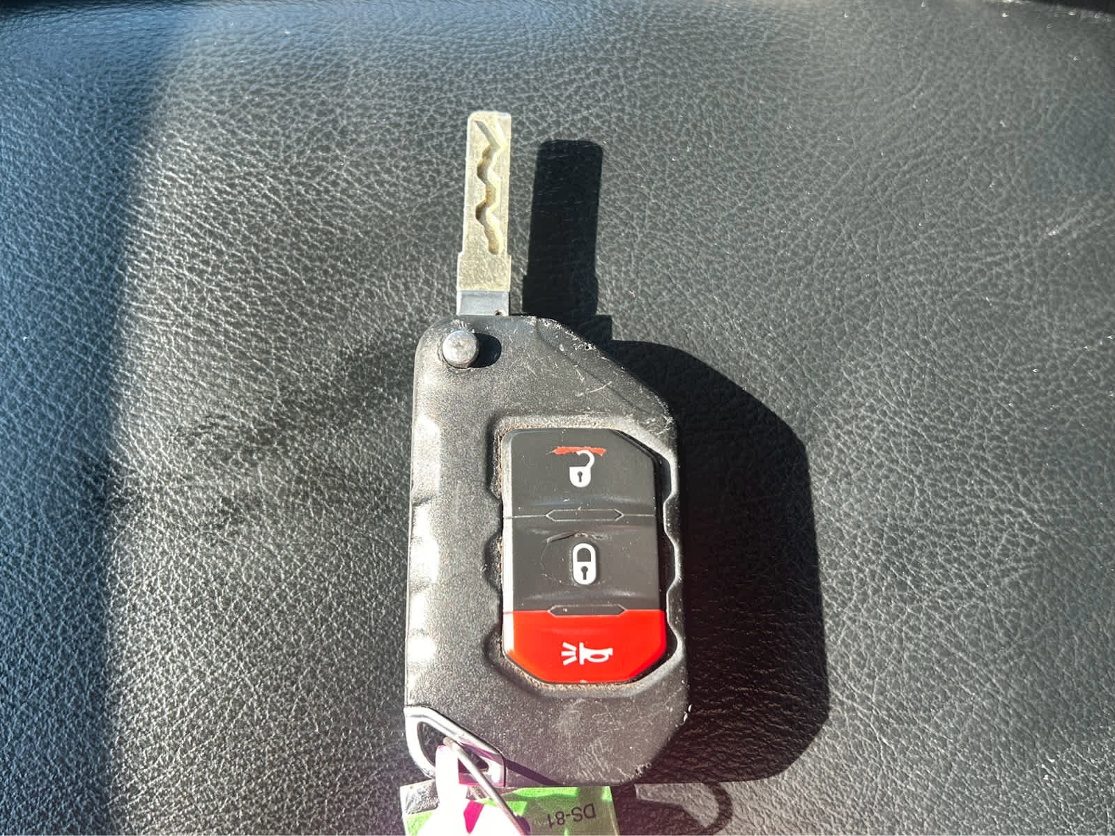 Used 2021 Jeep Wrangler Sport S image 38