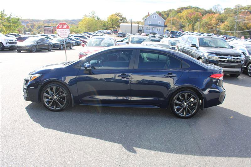 Used 2024 Toyota Corolla SE image 5