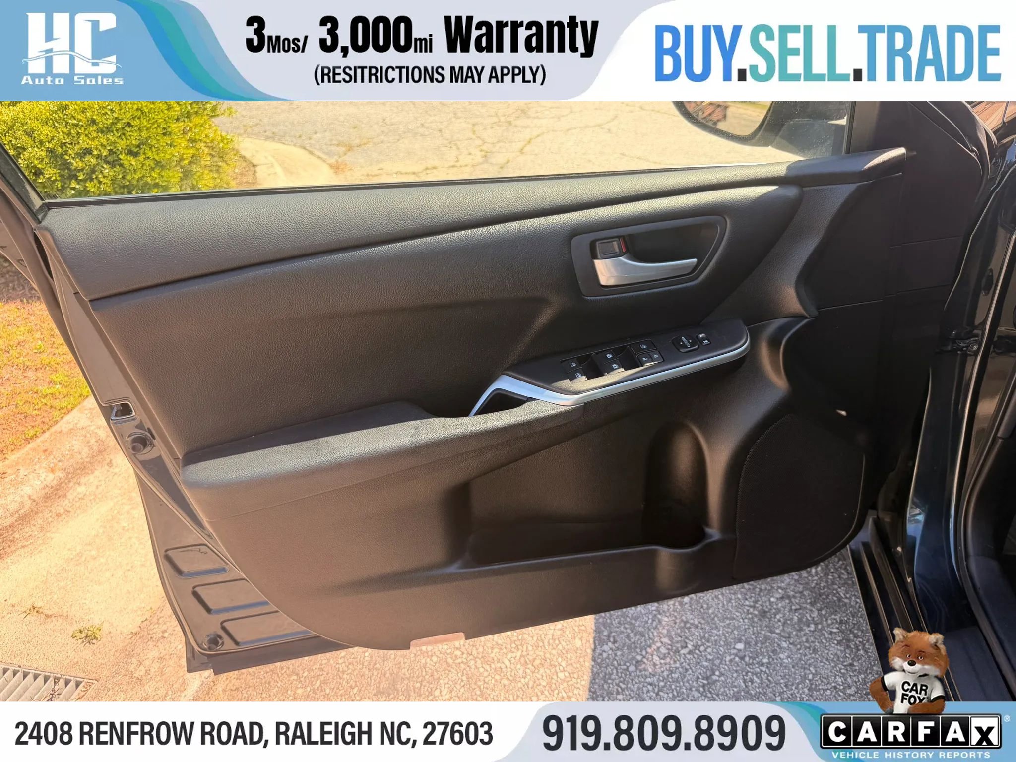 Used 2016 Toyota Camry SE FWD image 13