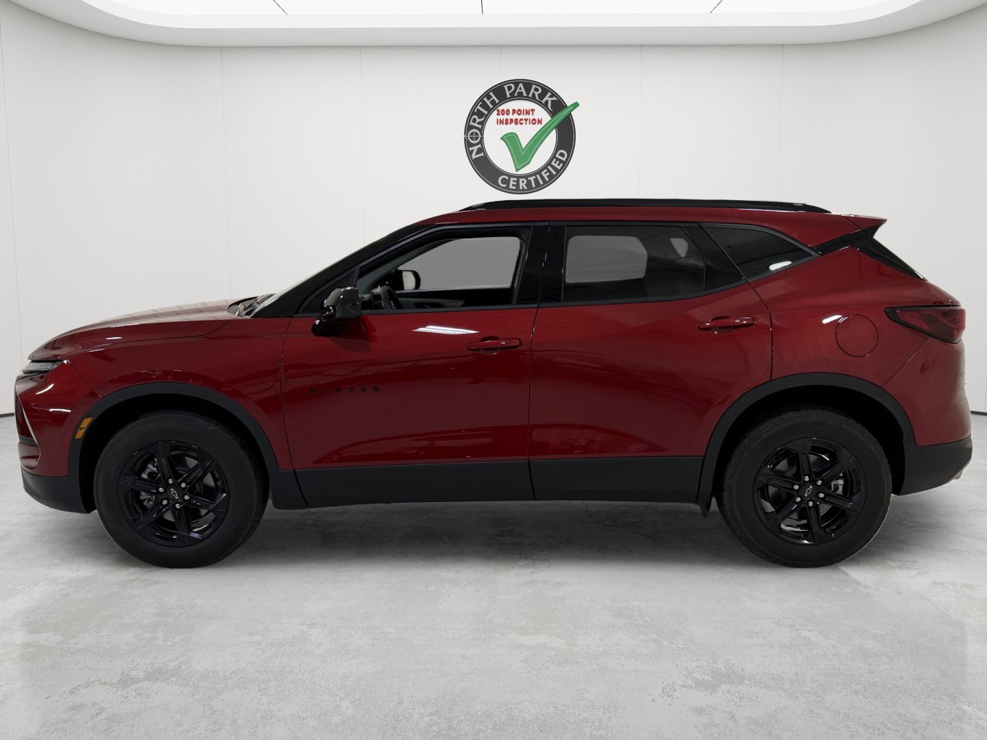 Used 2026 Chevrolet Blazer LT w/ Convenience Package FWD image 2