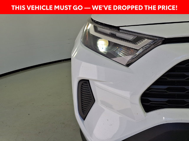 Used 2023 Toyota RAV4 LE FWD image 10