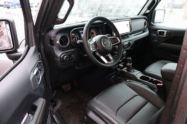 New 2026 Jeep Wrangler Unlimited Sahara AWD/4WD image 13