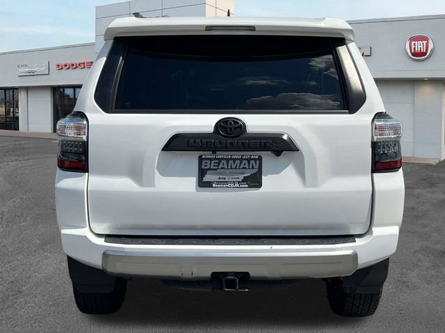 Used 2021 Toyota 4Runner TRD Off-Road Premium w/ Moonroof Package AWD/4WD image 6