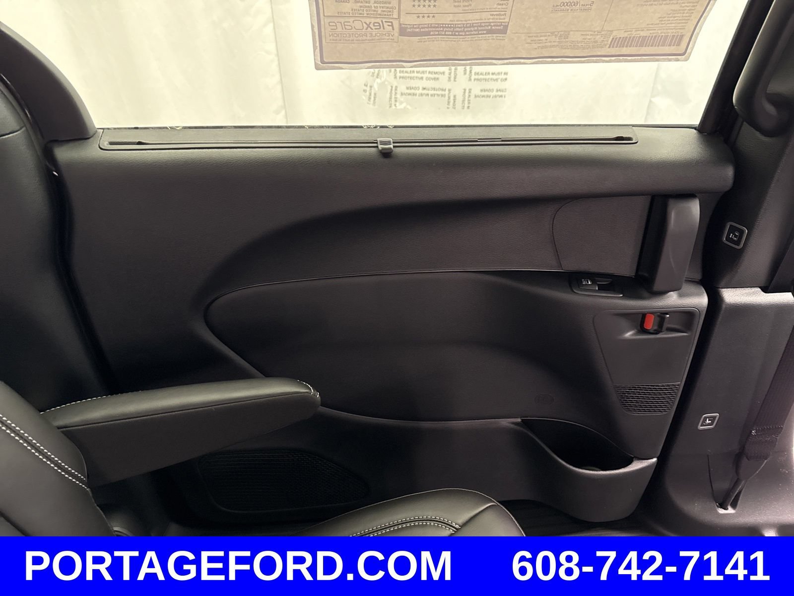 New 2026 Chrysler Pacifica Select w/ S Appearance Package FWD image 33