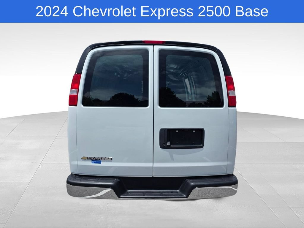 Used 2024 Chevrolet Express 2500 w/ Driver Convenience Package RWD image 8