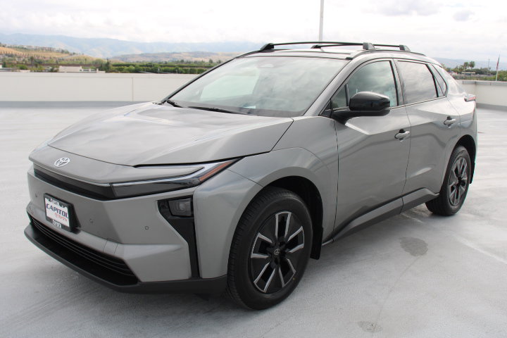 Certified 2026 Toyota bZ image 6