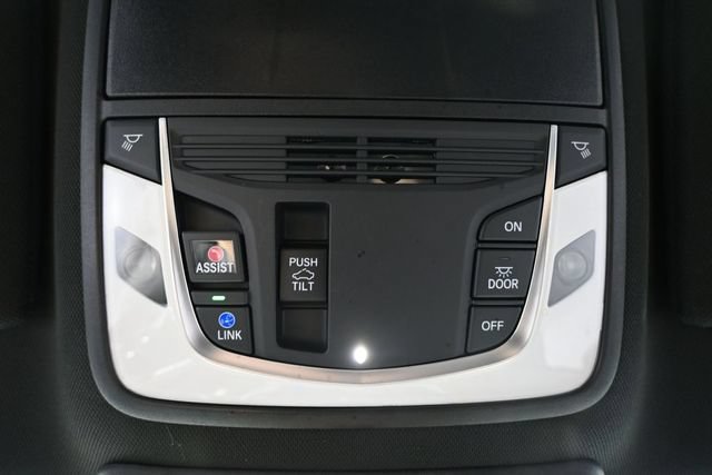 Used 2025 Acura TLX w/ A-SPEC Package AWD/4WD image 33