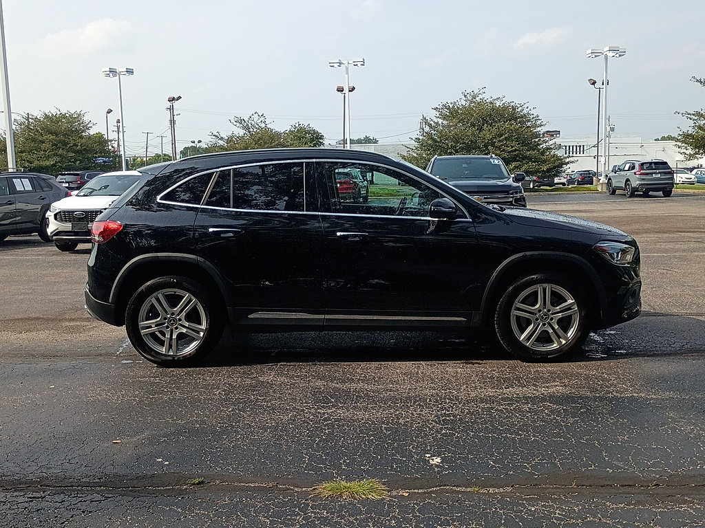 Used 2021 Mercedes-Benz GLA 250 4MATIC image 2