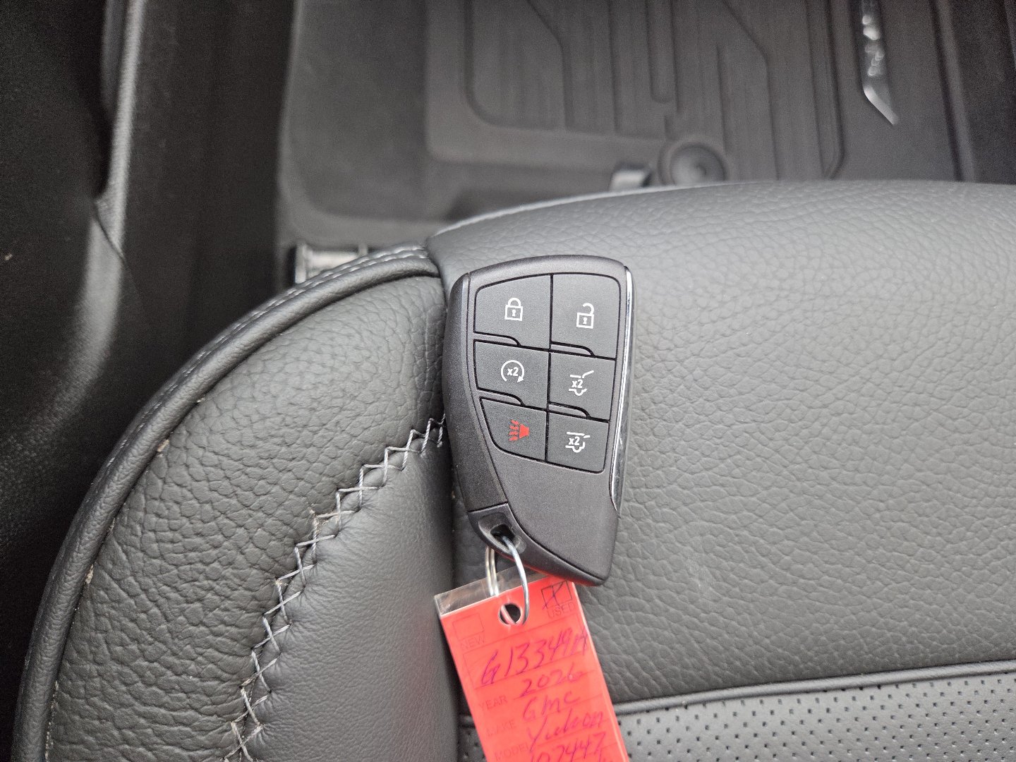 Used 2026 GMC Yukon Denali w/ Denali Reserve Package AWD/4WD image 43