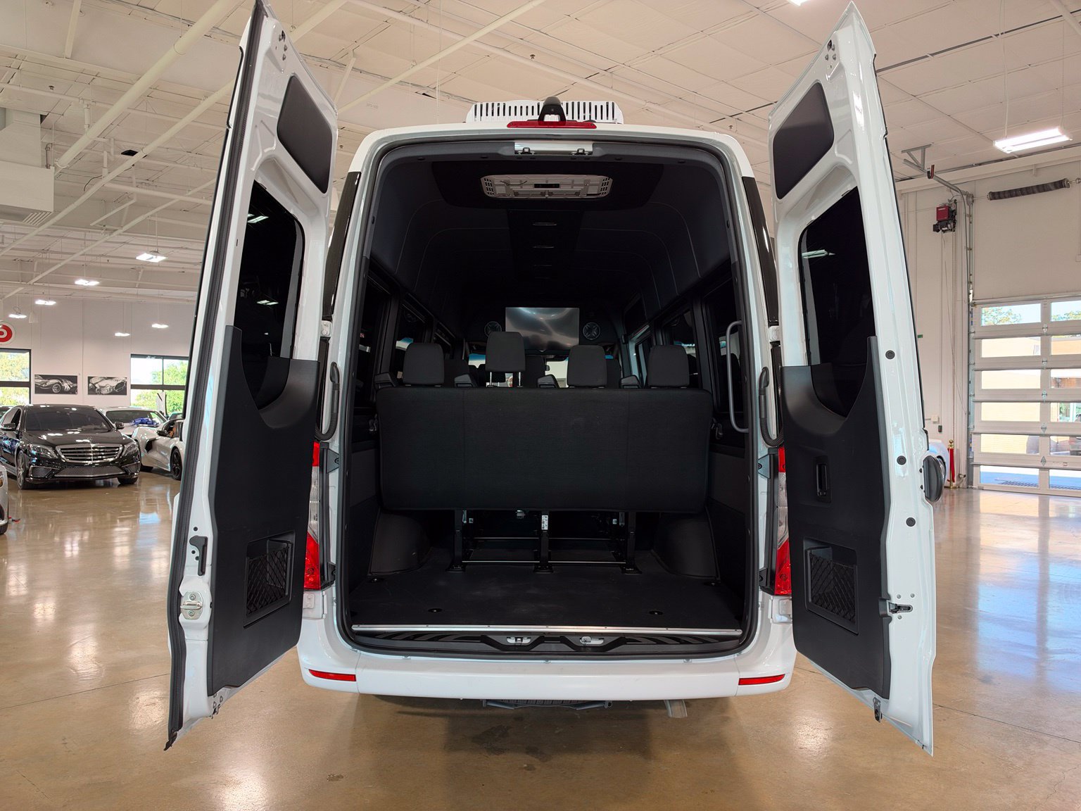Used 2026 Mercedes-Benz Sprinter 2500 image 37