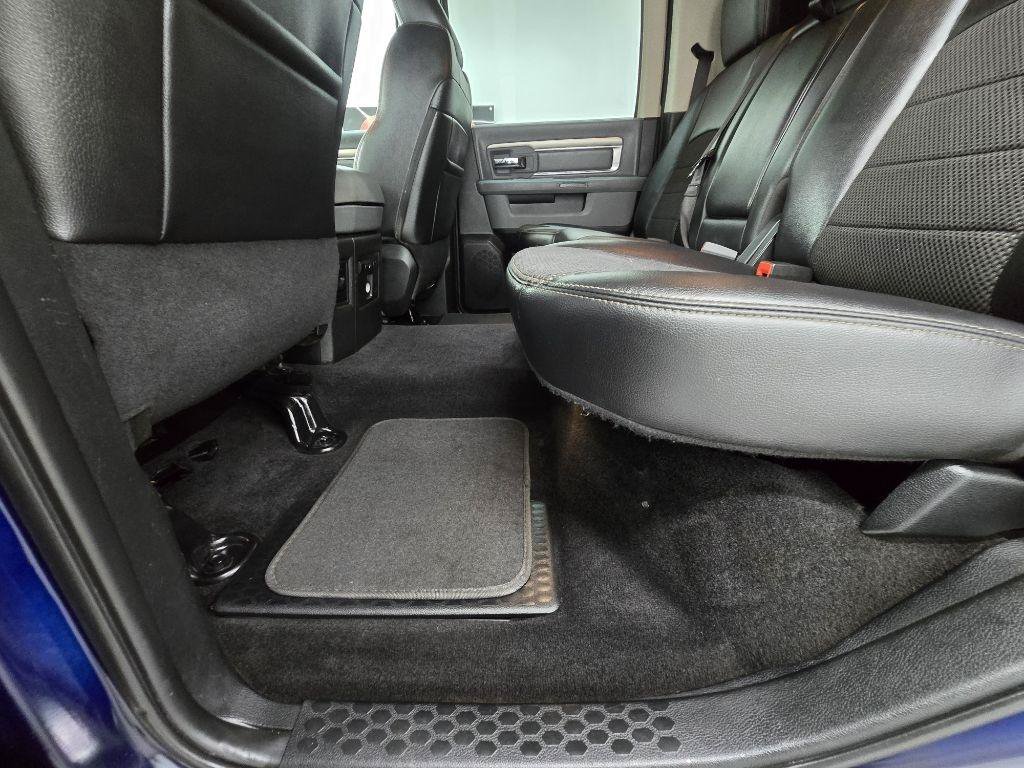 Used 2017 RAM 1500 Lone Star RWD image 12