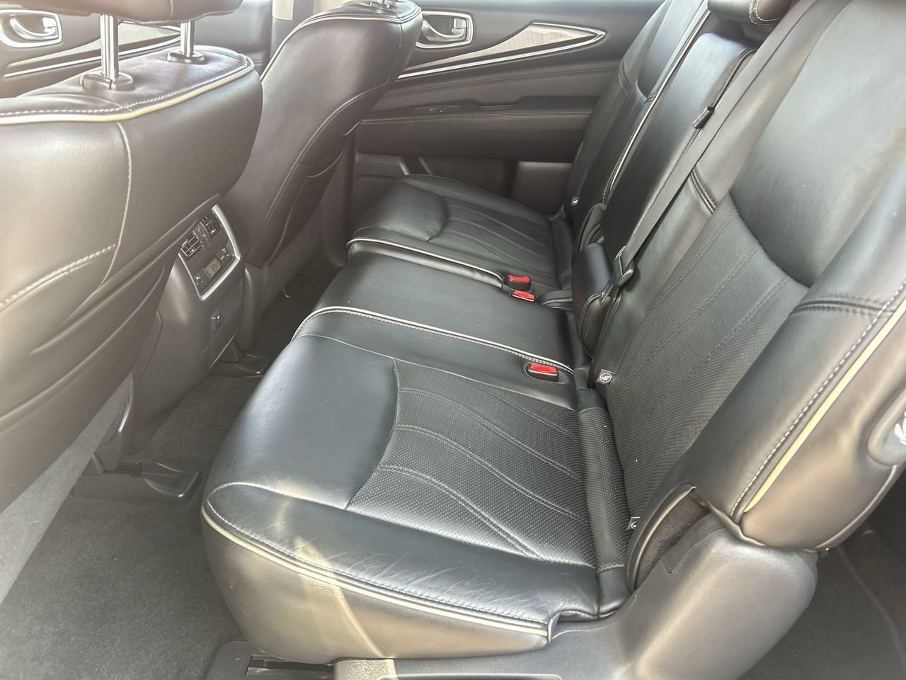 Used 2016 INFINITI QX60 FWD w/ Premium Plus Package image 13