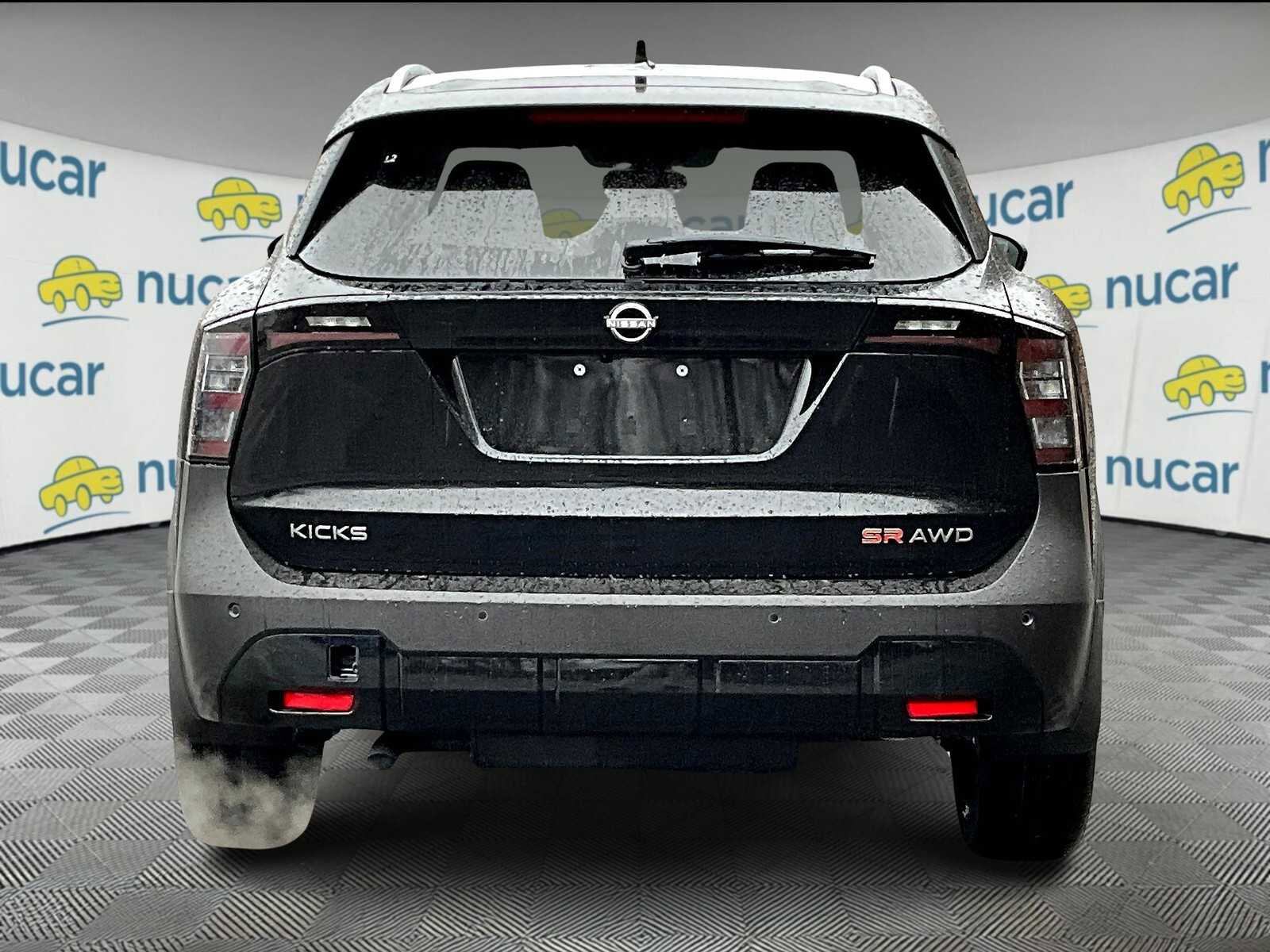 New 2025 Nissan Kicks SR w/ Illumination Package image 5