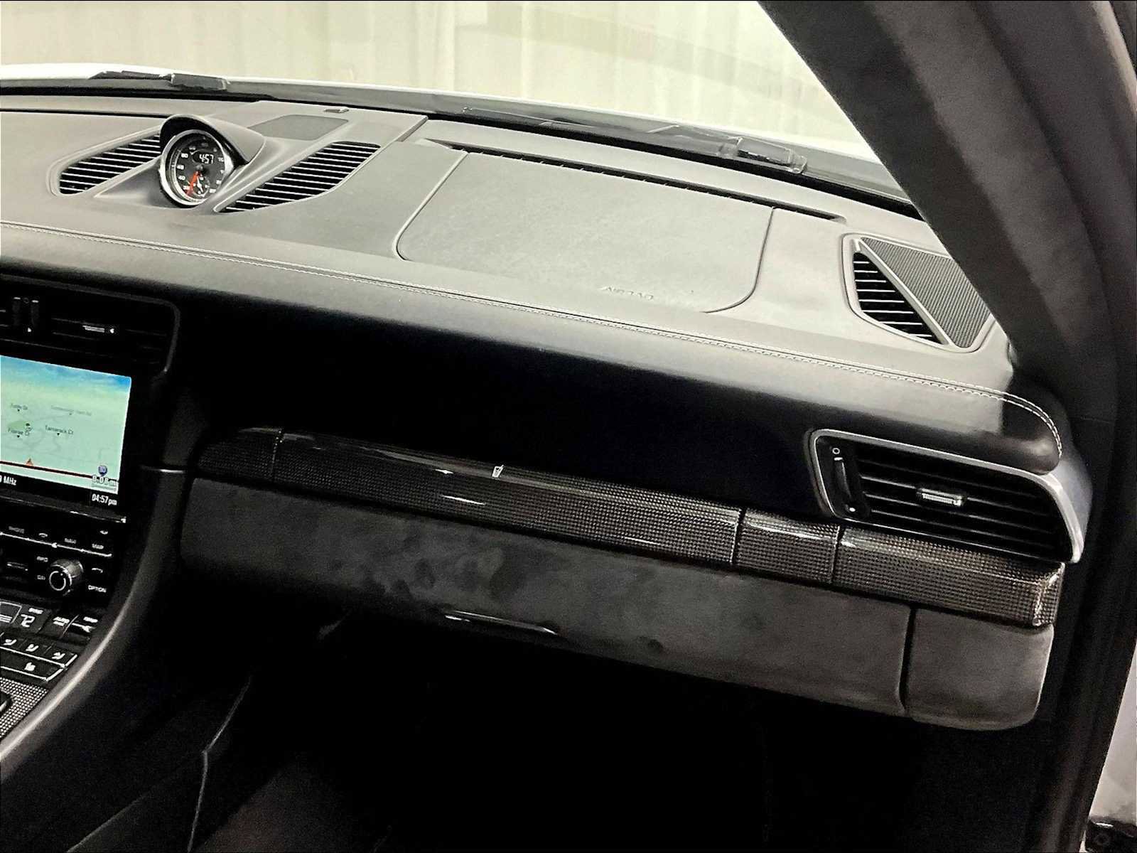 Used 2016 Porsche 911 Carrera GTS image 25