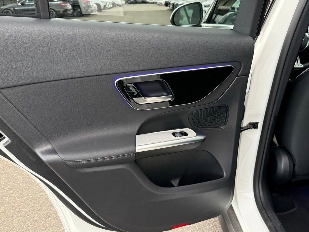 Certified 2026 Mercedes-Benz GLC 300 image 23