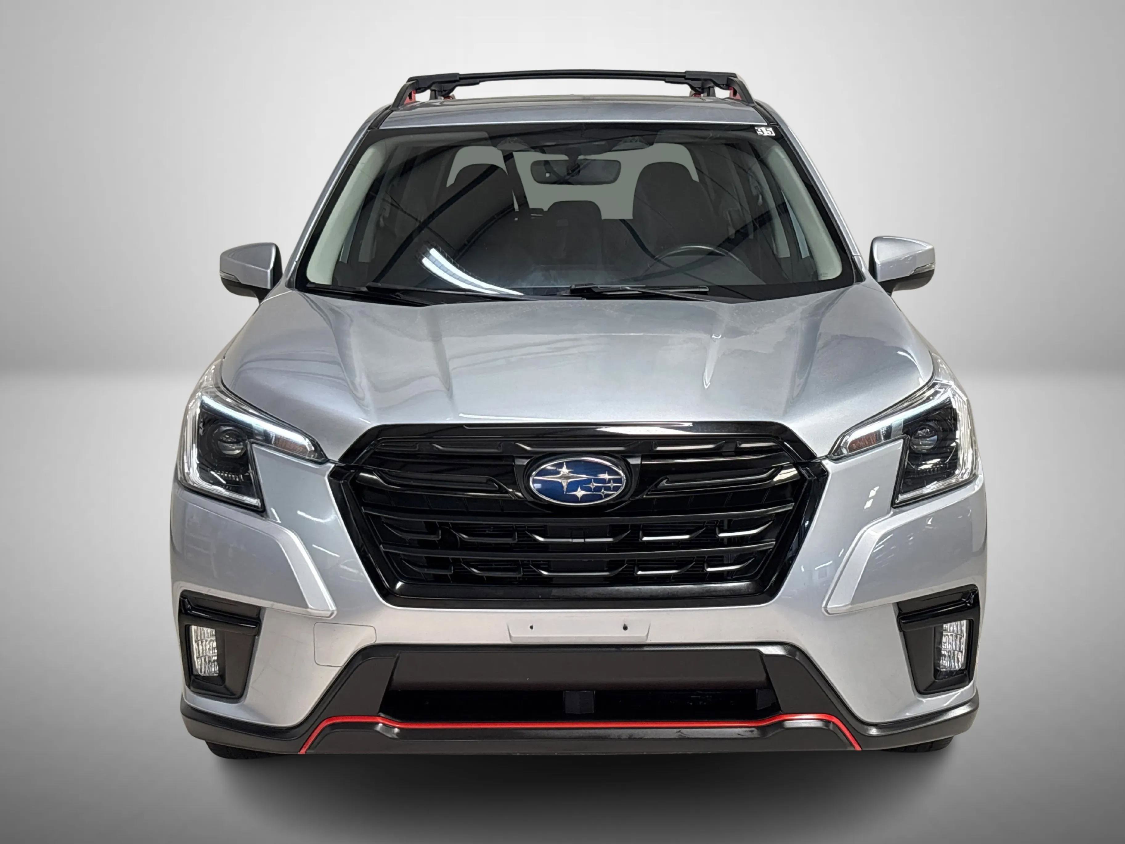 Used 2023 Subaru Forester Sport image 2