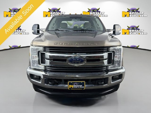 Used 2017 Ford F250 XLT w/ XLT Value Package AWD/4WD image 2