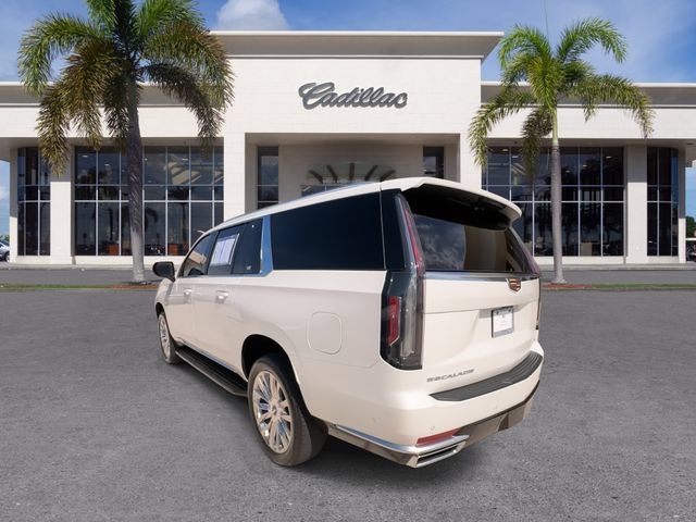 Certified 2024 Cadillac Escalade ESV Premium Luxury RWD image 11