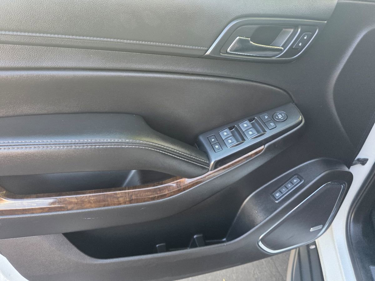 Used 2018 Chevrolet Tahoe LT image 18