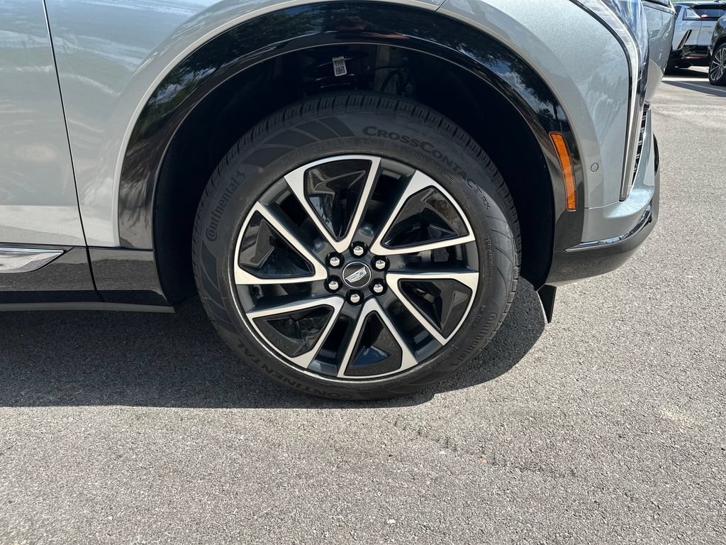 New 2027 Cadillac Optiq Sport RWD image 17