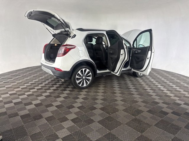 Used 2022 Buick Encore Preferred w/ Safety Package II image 14