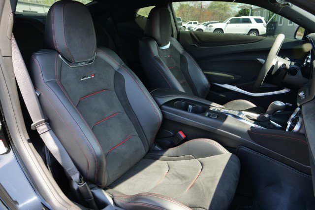 Used 2023 Chevrolet Camaro ZL1 image 23