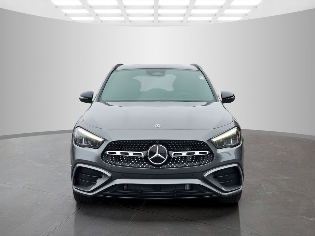 Used 2025 Mercedes-Benz GLA 250 video 2