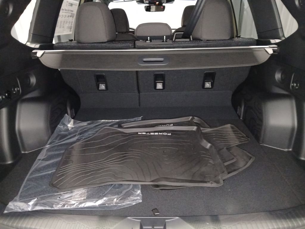 New 2025 Subaru Forester Premium AWD/4WD image 15