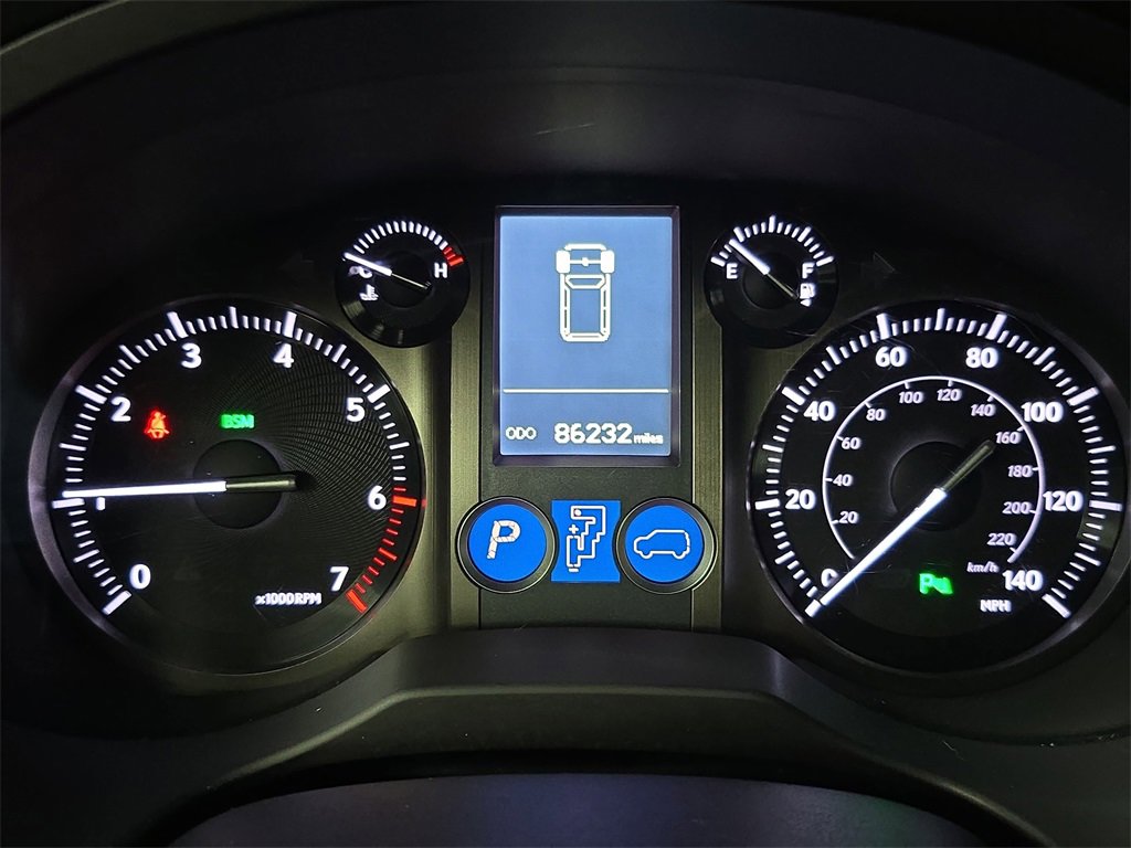 Used 2016 Lexus GX 460 image 21