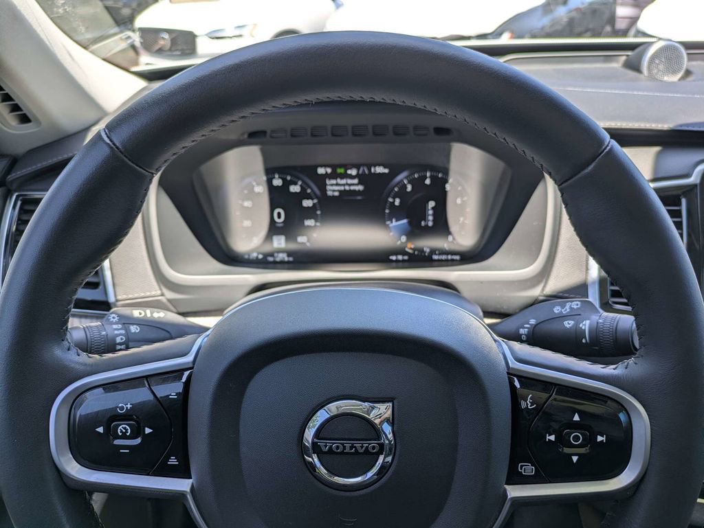 Certified 2022 Volvo XC90 T6 Inscription w/ Advanced Package AWD/4WD image 40