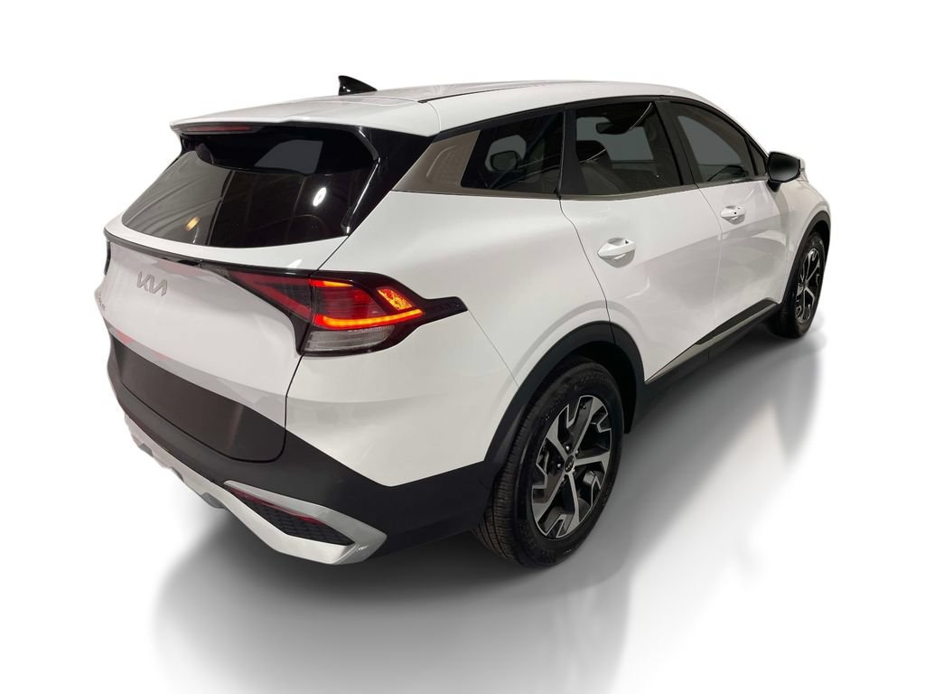 Used 2025 Kia Sportage EX FWD image 4