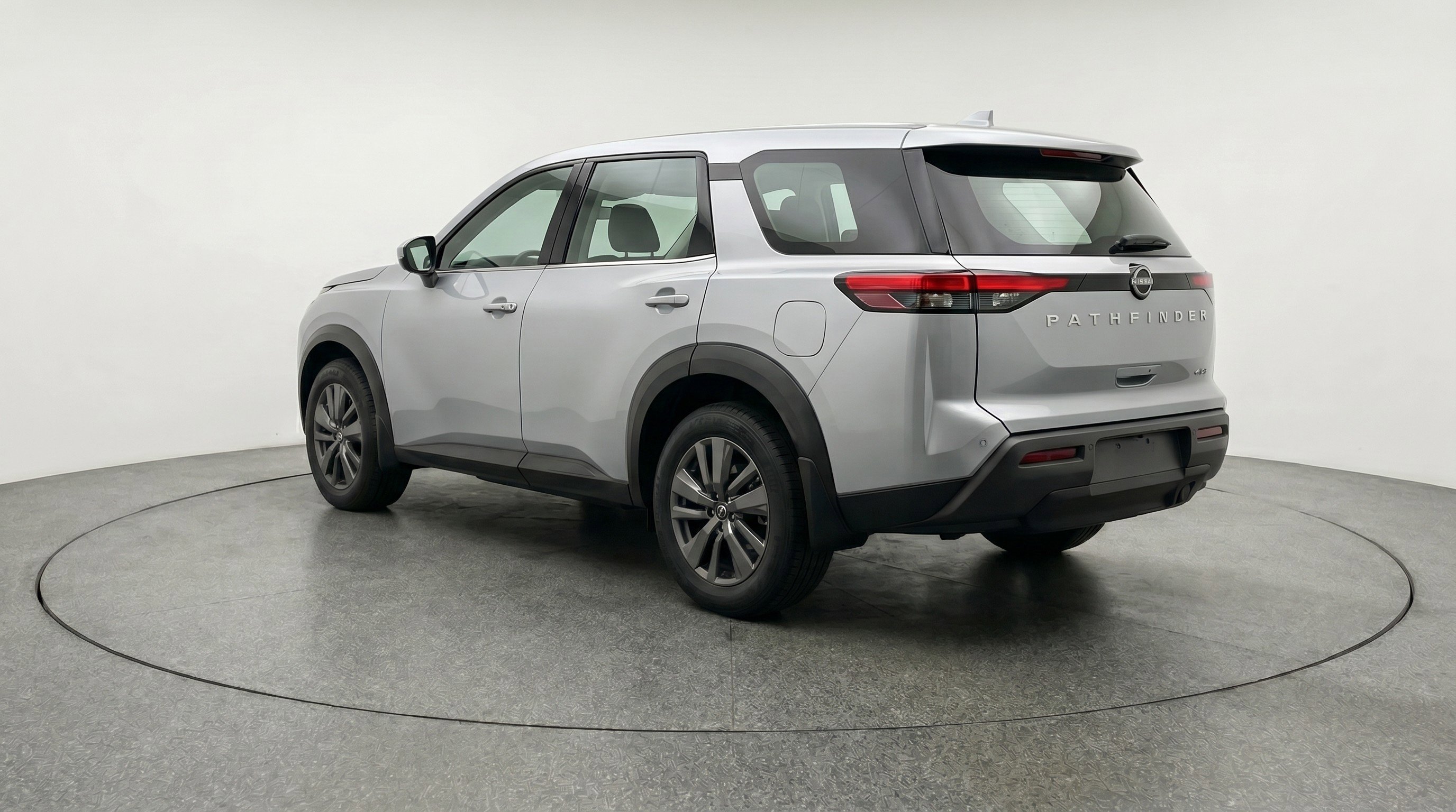 Used 2025 Nissan Pathfinder SV FWD image 6