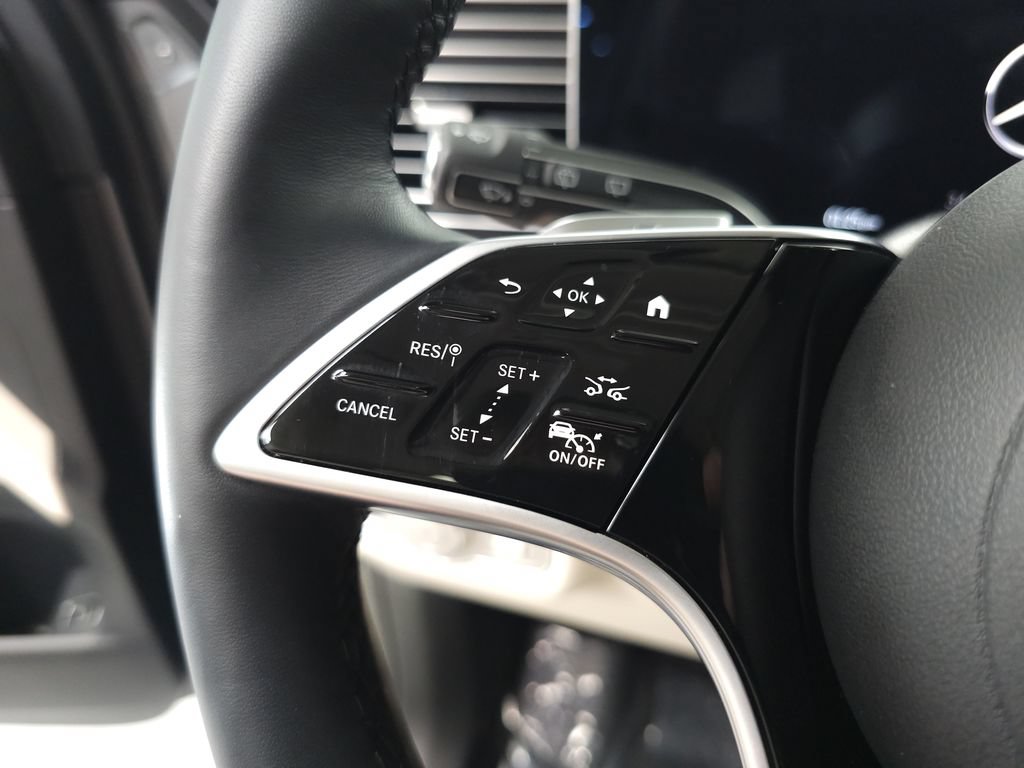 Certified 2026 Mercedes-Benz GLE 350 4MATIC image 11