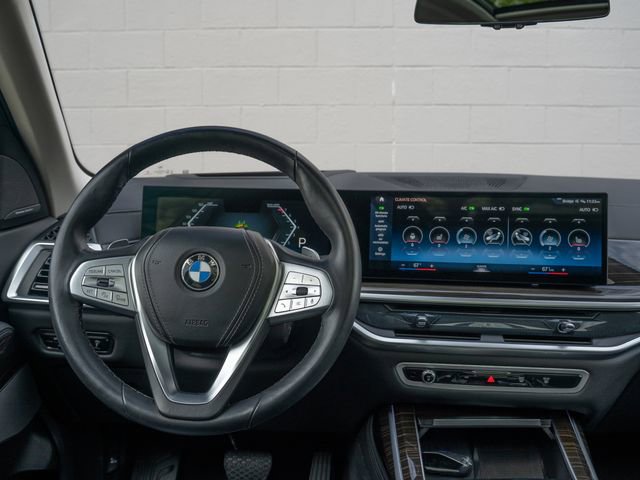 Used 2023 BMW X7 xDrive40i w/ Premium Package AWD/4WD image 23