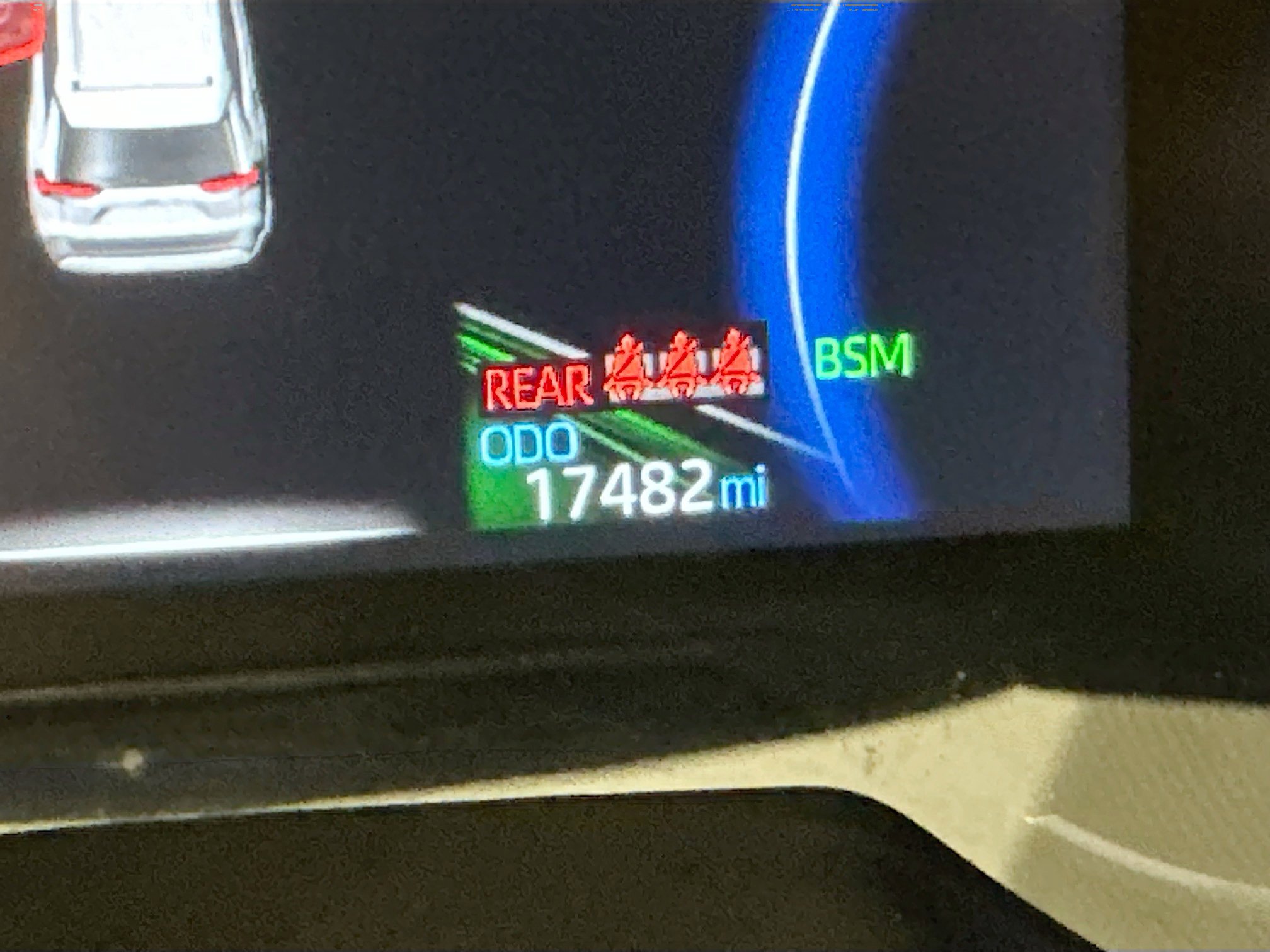 Used 2025 Toyota RAV4 XLE image 19