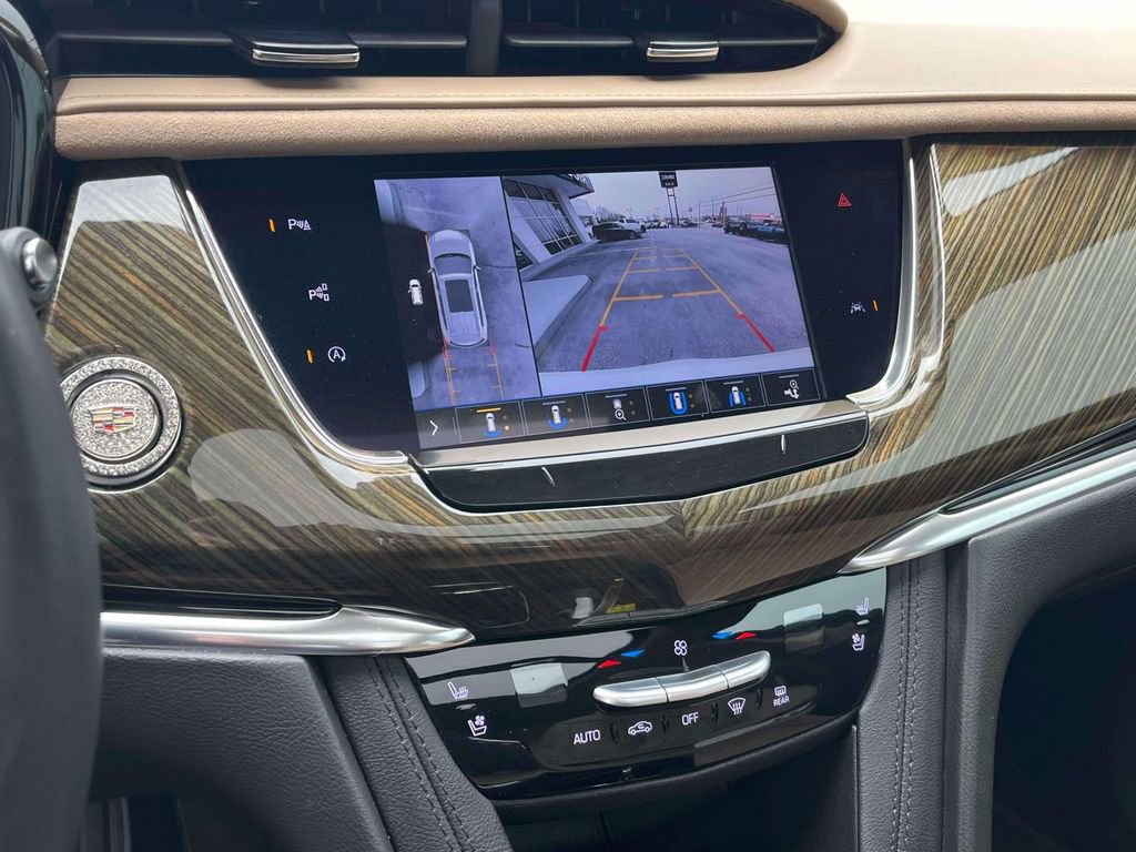 Used 2020 Cadillac XT6 Sport w/ Platinum Package image 36