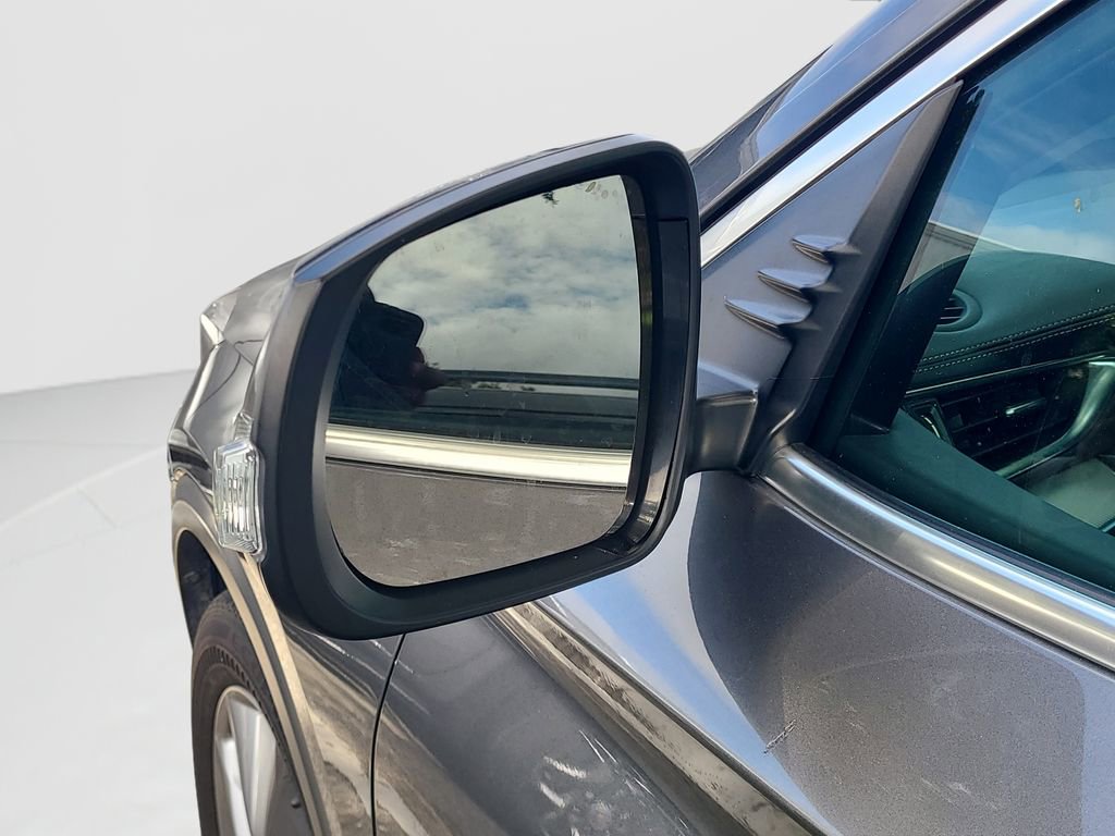 Used 2019 INFINITI QX50 Luxe w/ Navigation Package image 9