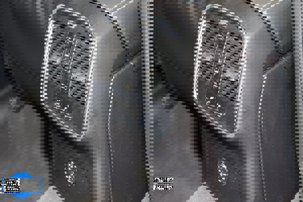 Used 2022 Porsche Macan image 14