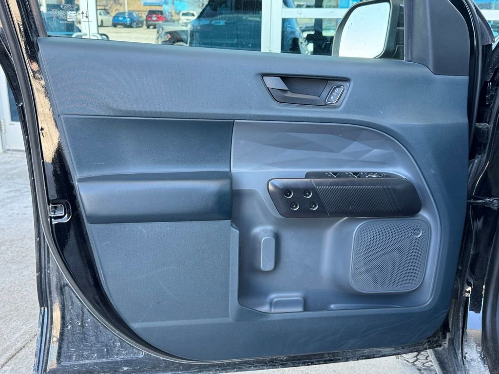 Used 2025 Ford Maverick XLT w/ XLT Luxury Package image 13