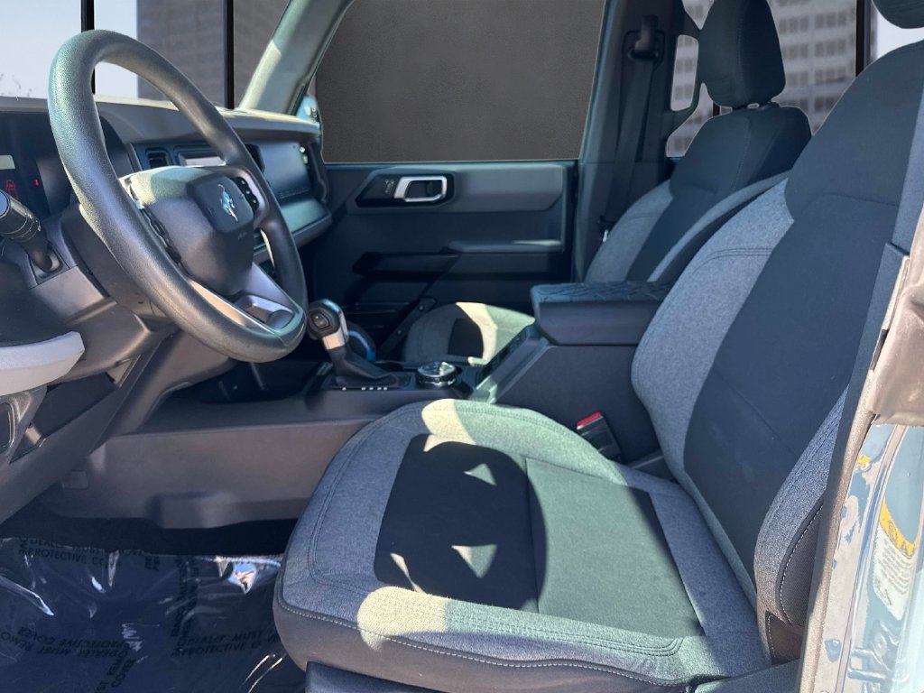 Used 2022 Ford Bronco 4-Door AWD/4WD image 18
