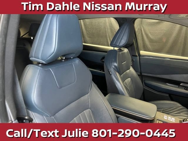 Used 2024 Nissan Ariya AWD image 16