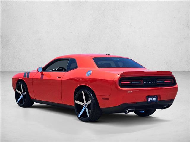 Used 2016 Dodge Challenger SXT RWD image 8