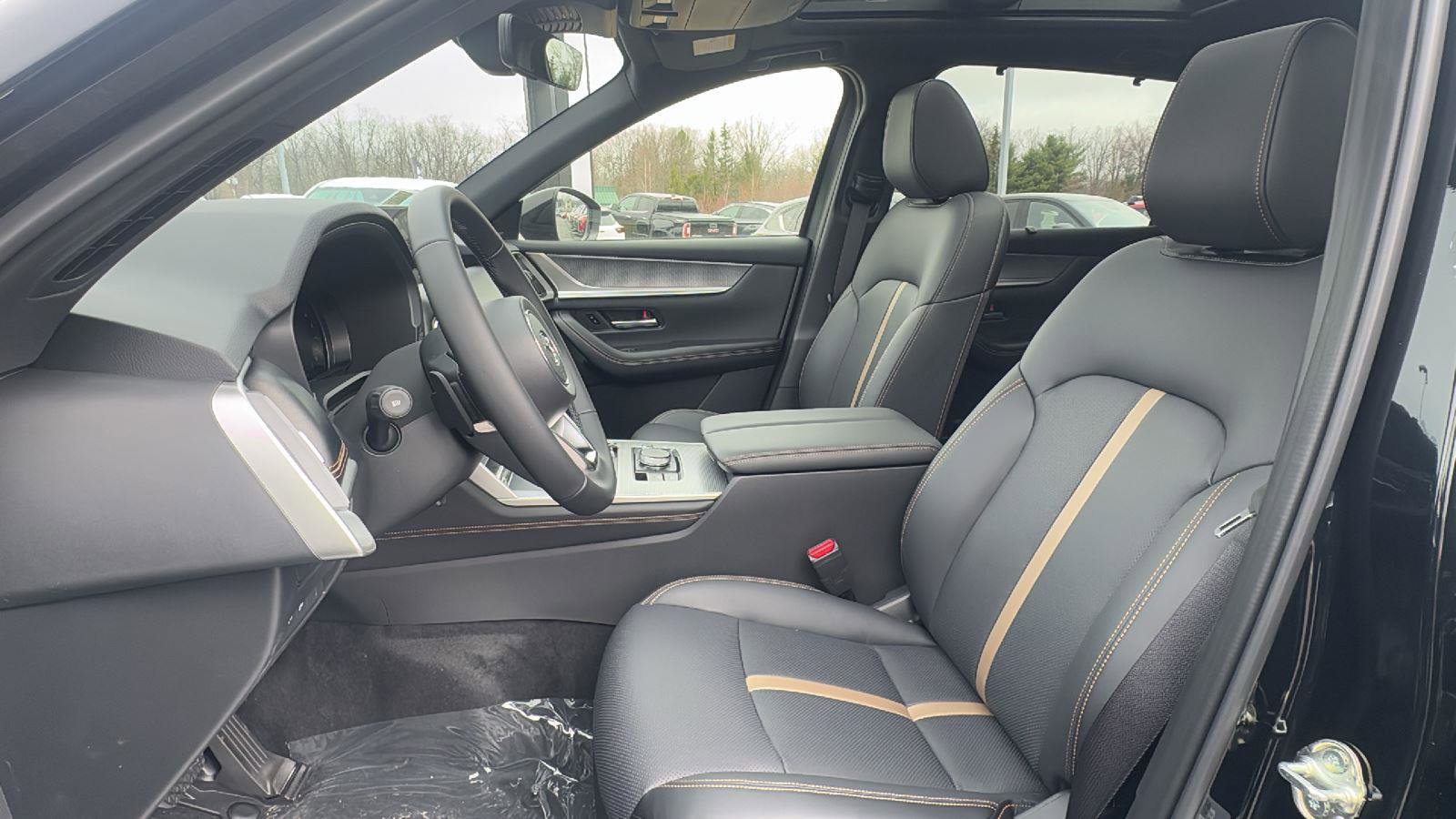 New 2026 MAZDA CX-70 3.3 Turbo w/ Premium Plus Pkg image 10