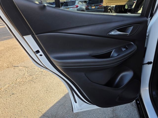 Used 2024 Buick Encore GX Sport Touring image 20