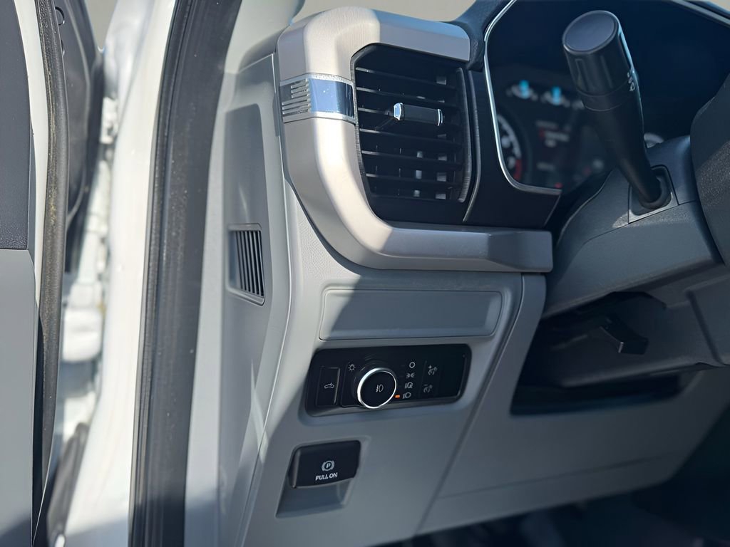 Used 2023 Ford F150 XL w/ Trailer Tow Package image 21