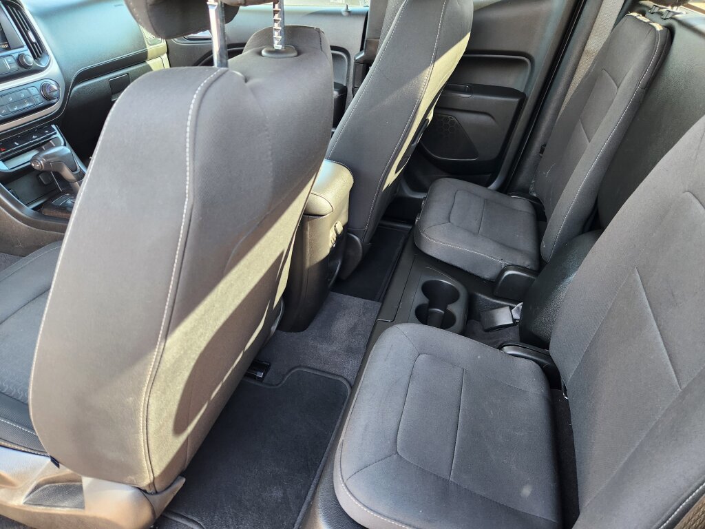 Used 2019 GMC Canyon SLE w/ SLE Convenience Package image 9