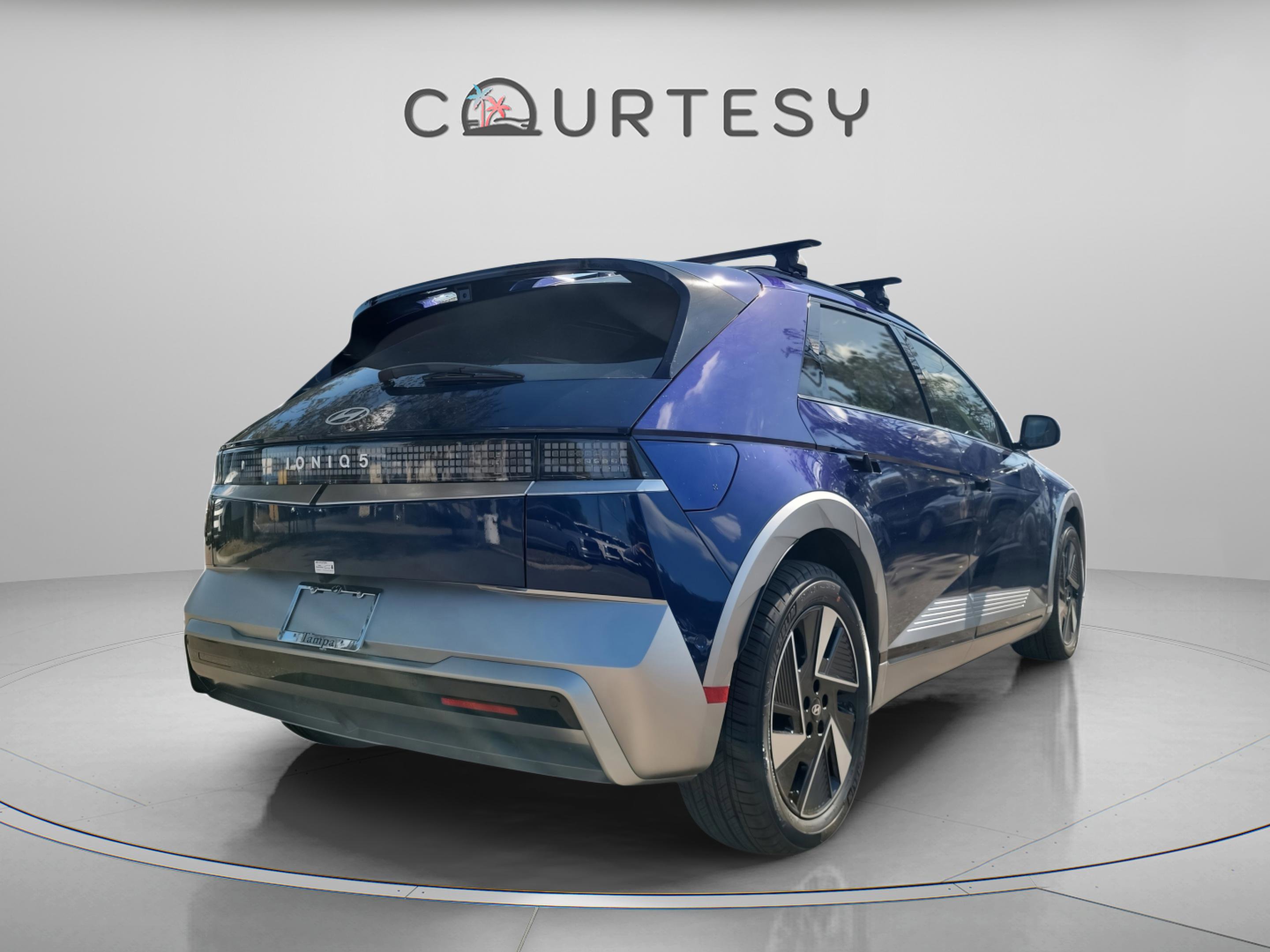 New 2026 Hyundai Ioniq 5 Limited image 3