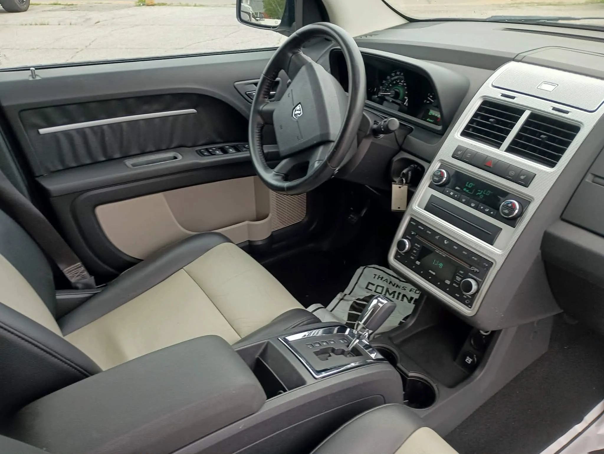 Used 2009 Dodge Journey SXT w/ Premium Convenience Group FWD image 9